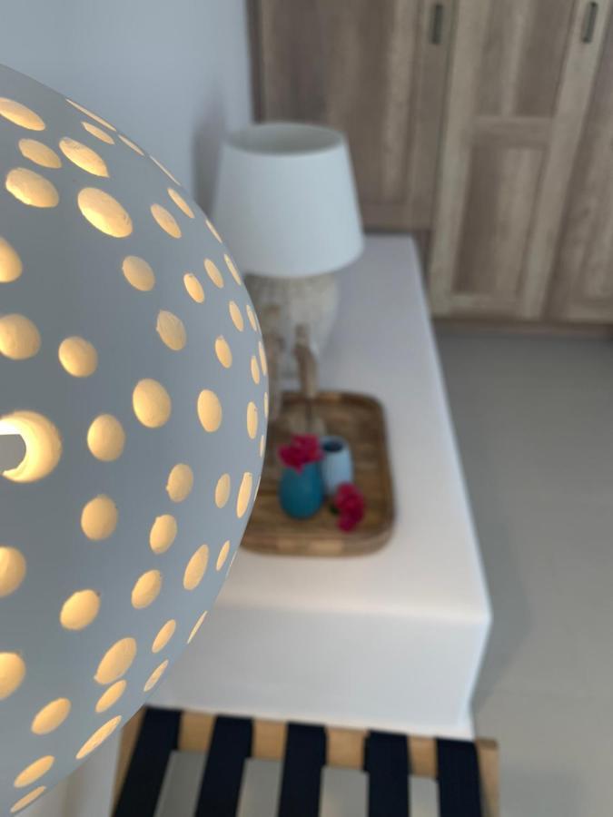 Chrisantakis Appartments * Drios